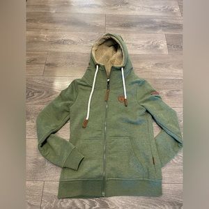 Wanakome Sherpa lined hoodie